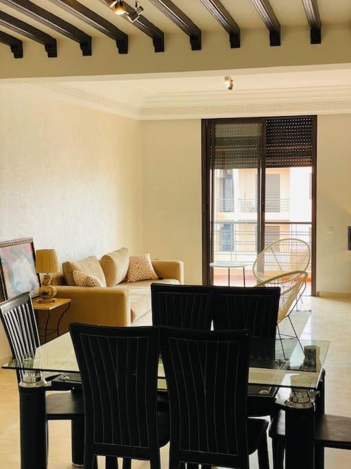 Appartement Au Centre Ville Marrakesh Bagian luar foto