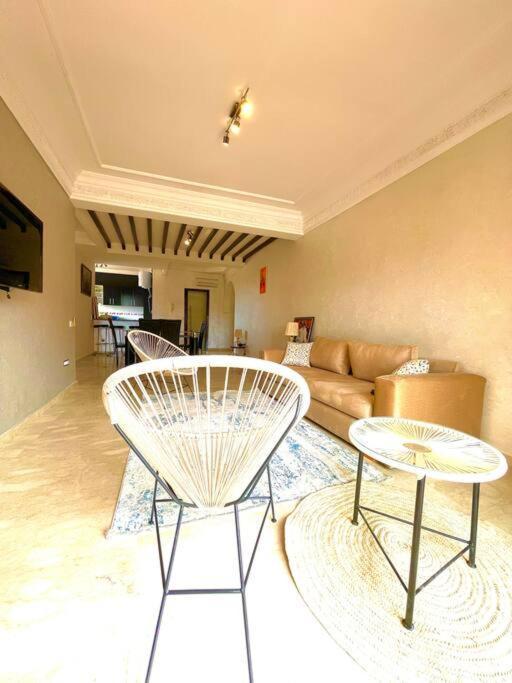 Appartement Au Centre Ville Marrakesh Bagian luar foto